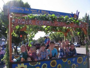 LCSG Float 2011 035